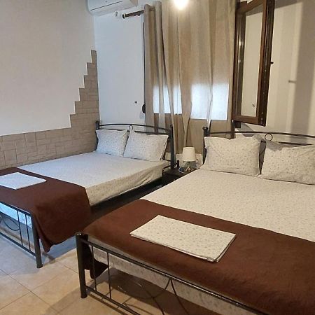 Dimitris Villas - Villa 4 Órmosz Panajász Kültér fotó