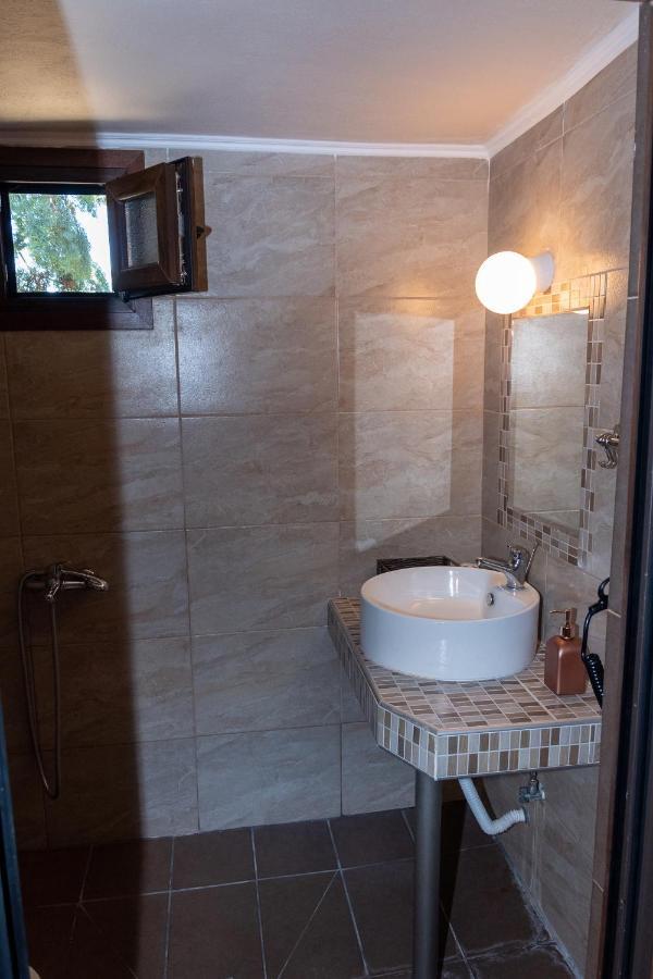 Dimitris Villas - Villa 4 Órmosz Panajász Kültér fotó